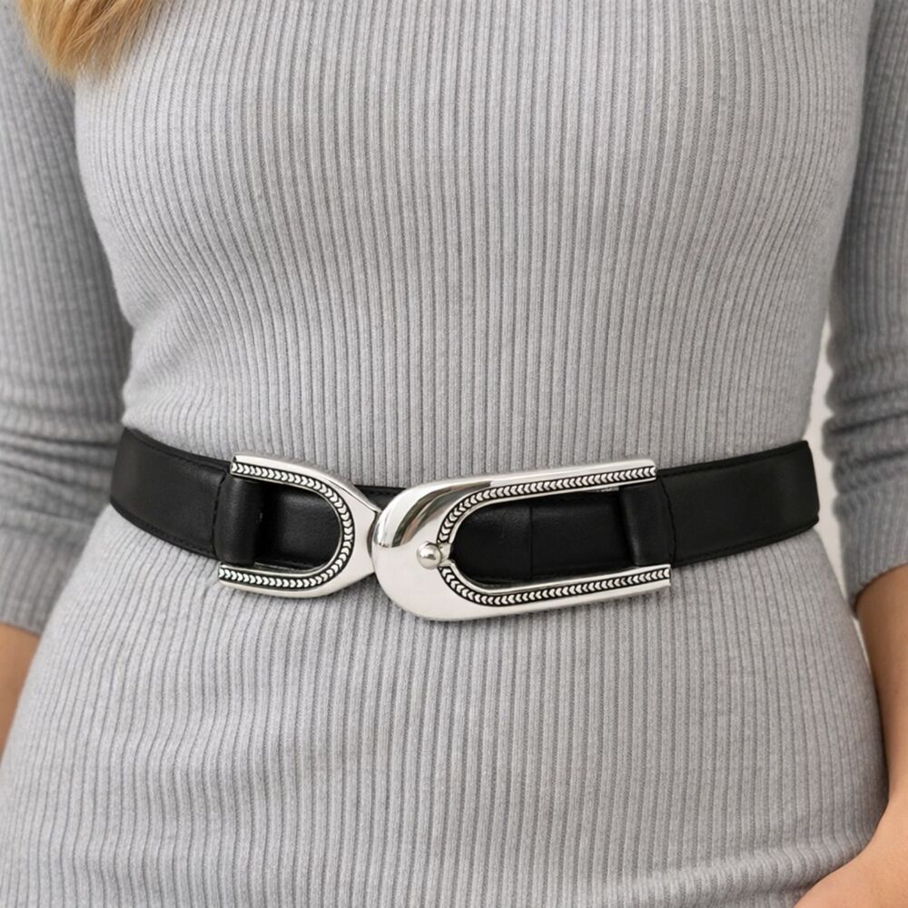 CHICO'S Leather & Silver Hook Buckle Belt Womens M/L Black Adjustable Statement
